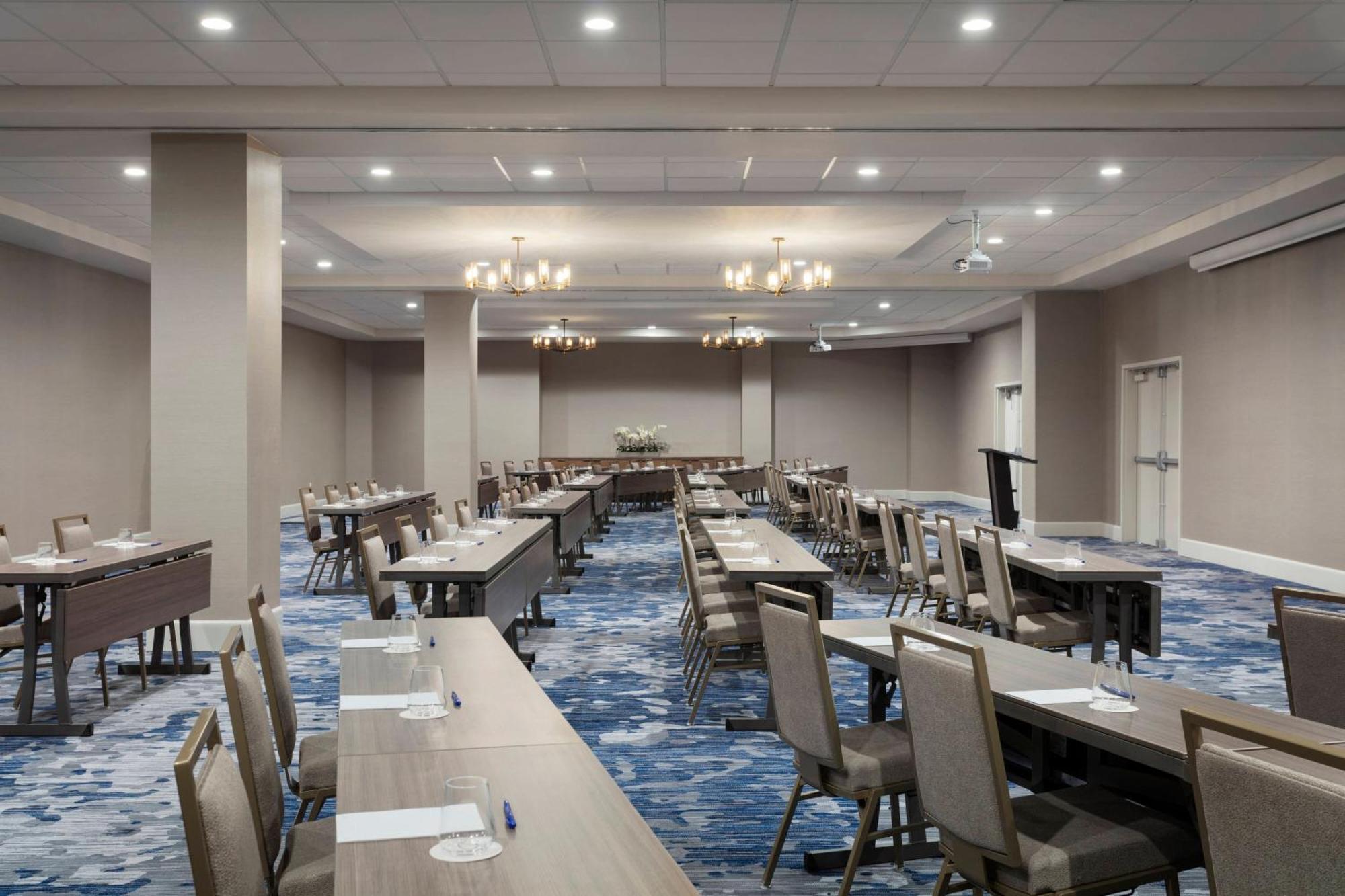 Delta Hotels By Marriott Virginia Beach Waterfront Zewnętrze zdjęcie